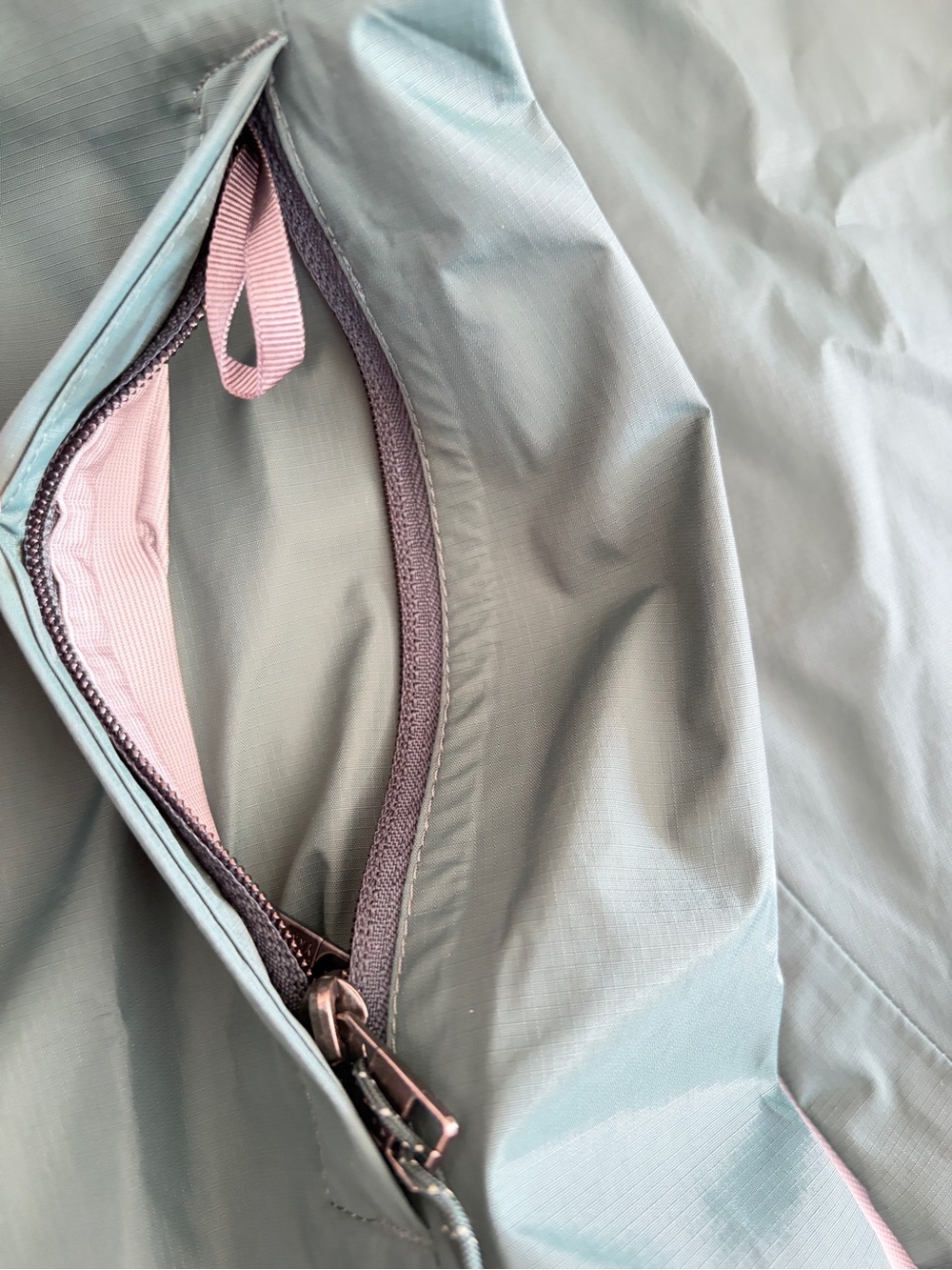 Patagonia Torrentshell 3L Rain Jacket Women's Size M Cascade Green - Picture 8 of 10